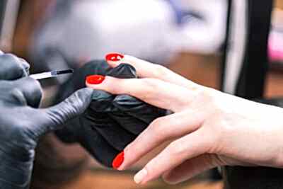 Ataşehirde kalıcı oje